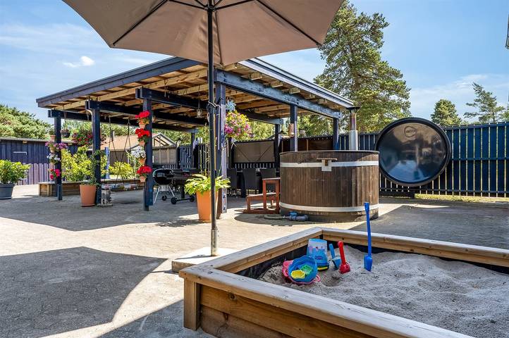 Ferienhaus für 20 Personen, mit Terrasse auf Seeland - 2