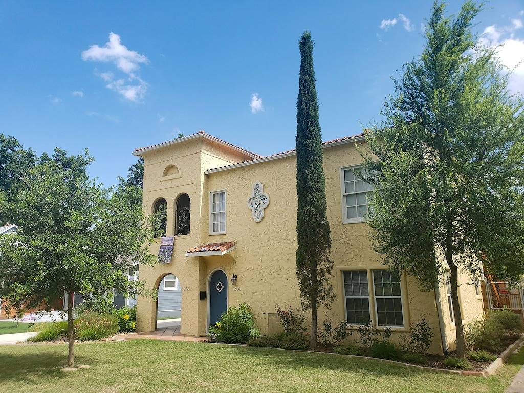 Ganze Wohnung, Geräumig (2/1, 1100 sqf) - 5-15 Minuten zum Flughafen, in die Innenstadt, Seaworld, etc. in San Antonio, Bexar County