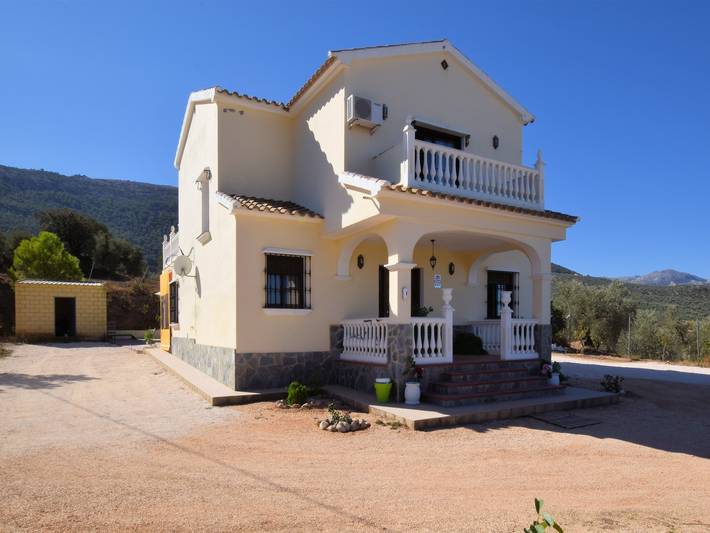 Casa rural para 8 personas, con piscina además de balcón/terraza y balcón, Se admiten mascotas en Villanueva del Trabuco - 2