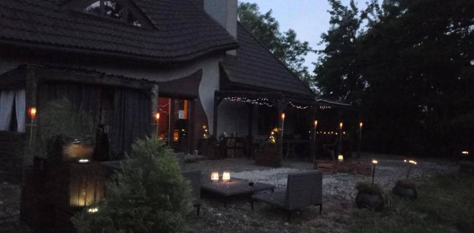 Chalet para 25 personas, con jardín - 1
