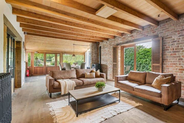 Location de vacances pour 6 personnes, avec jardin à Oostkamp