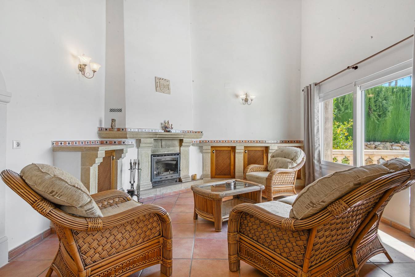 Villa 'Cristina' con vistas a la montaña, Wi-Fi y aire acondicionado in Jávea, Costa Blanca