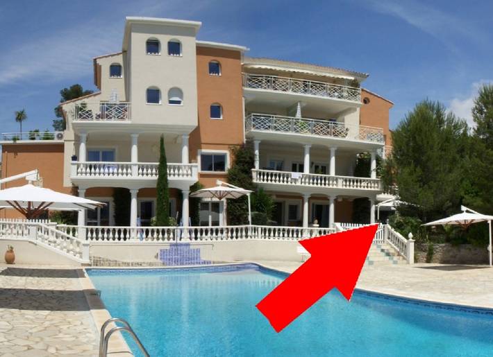 Gîte pour 4 personnes, avec jacuzzi et jardin ainsi que terrasse et piscine