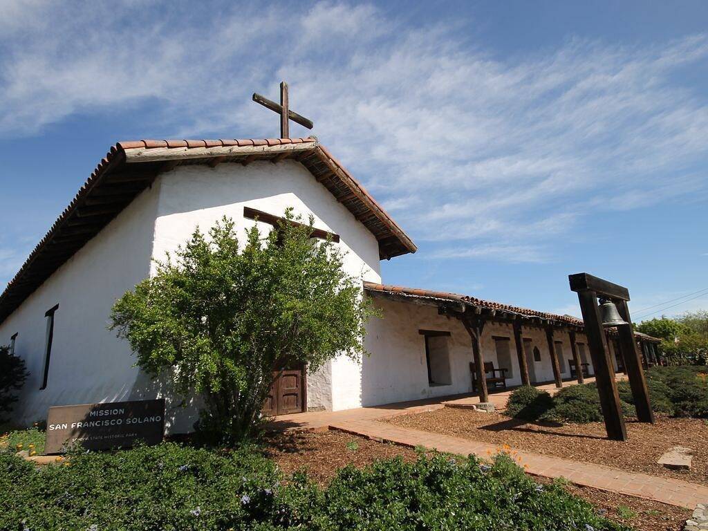 Cottage Sonoma @ Historische Plaza. Kostenlose Weinprobenpässe für alle Erwachsenen! in Sonoma, California North Coast
