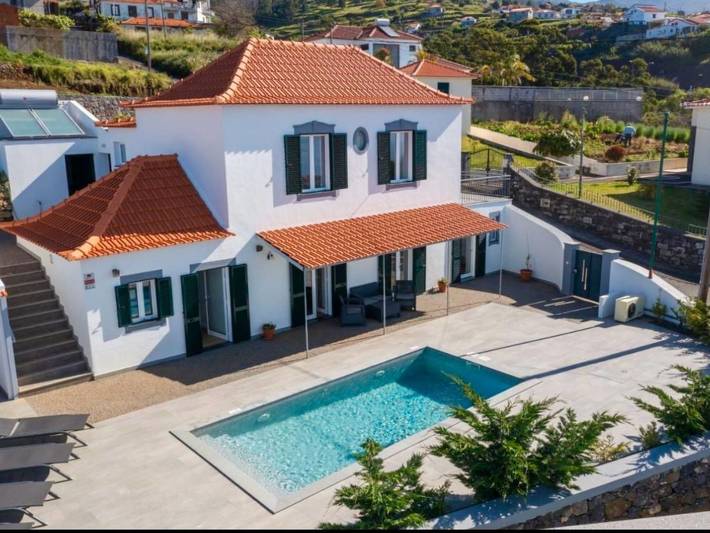 Ferienhaus für 6 Personen, mit Garten und Balkon sowie Seeblick - 1