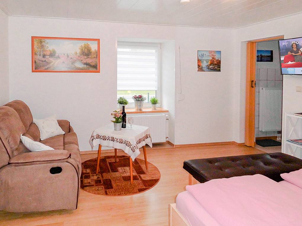 Appartement de vacances entier, Appartement de vacances pour 2 personnes avec terrasse in Gotthun, Lac Müritz