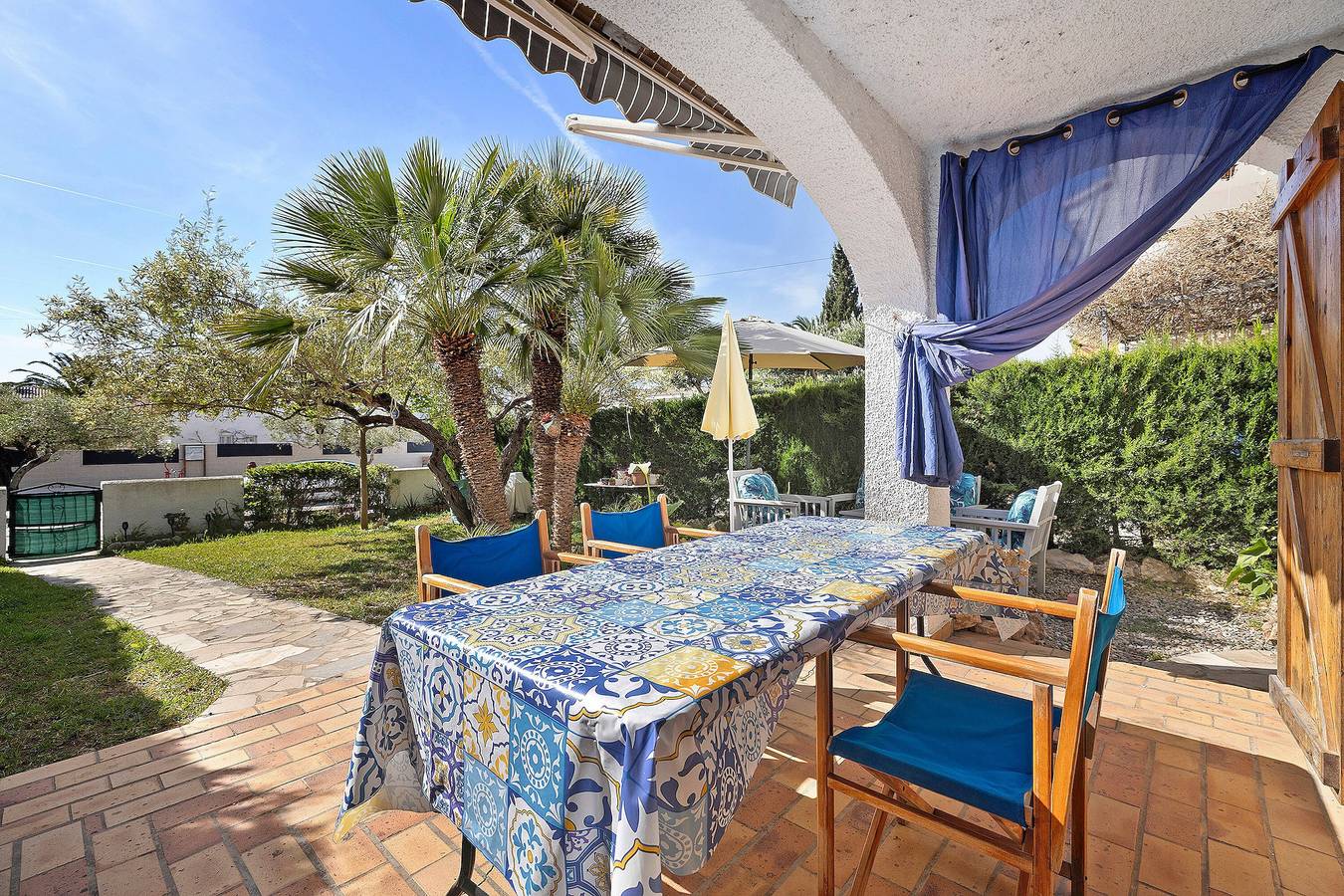 Apartamento entero, Casita Abrilcon con Jardin in La Ampolla, Costa Dorada