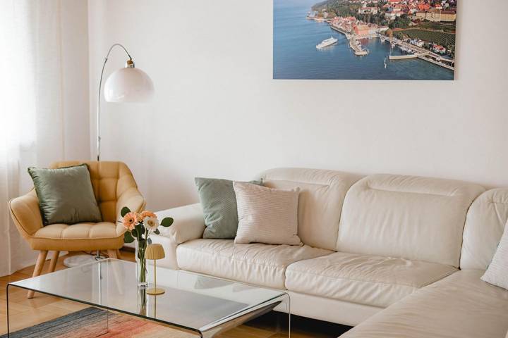 Ferienwohnung für 4 Personen, mit Balkon und Garten sowie Ausblick in Meersburg