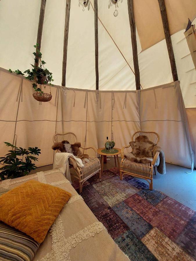 Hemma fran Hemma - Tipi Glamping in Jönköpings län