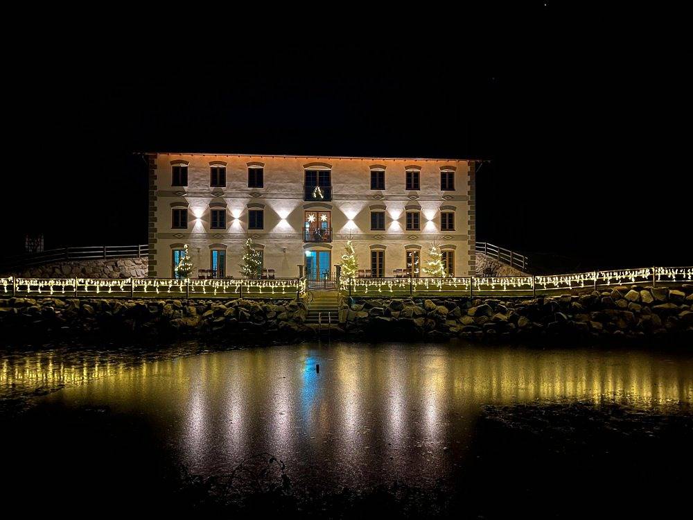 Gästehaus Eicherhof - Doppelzimmer mit Küche in Forstern, Oberbayern