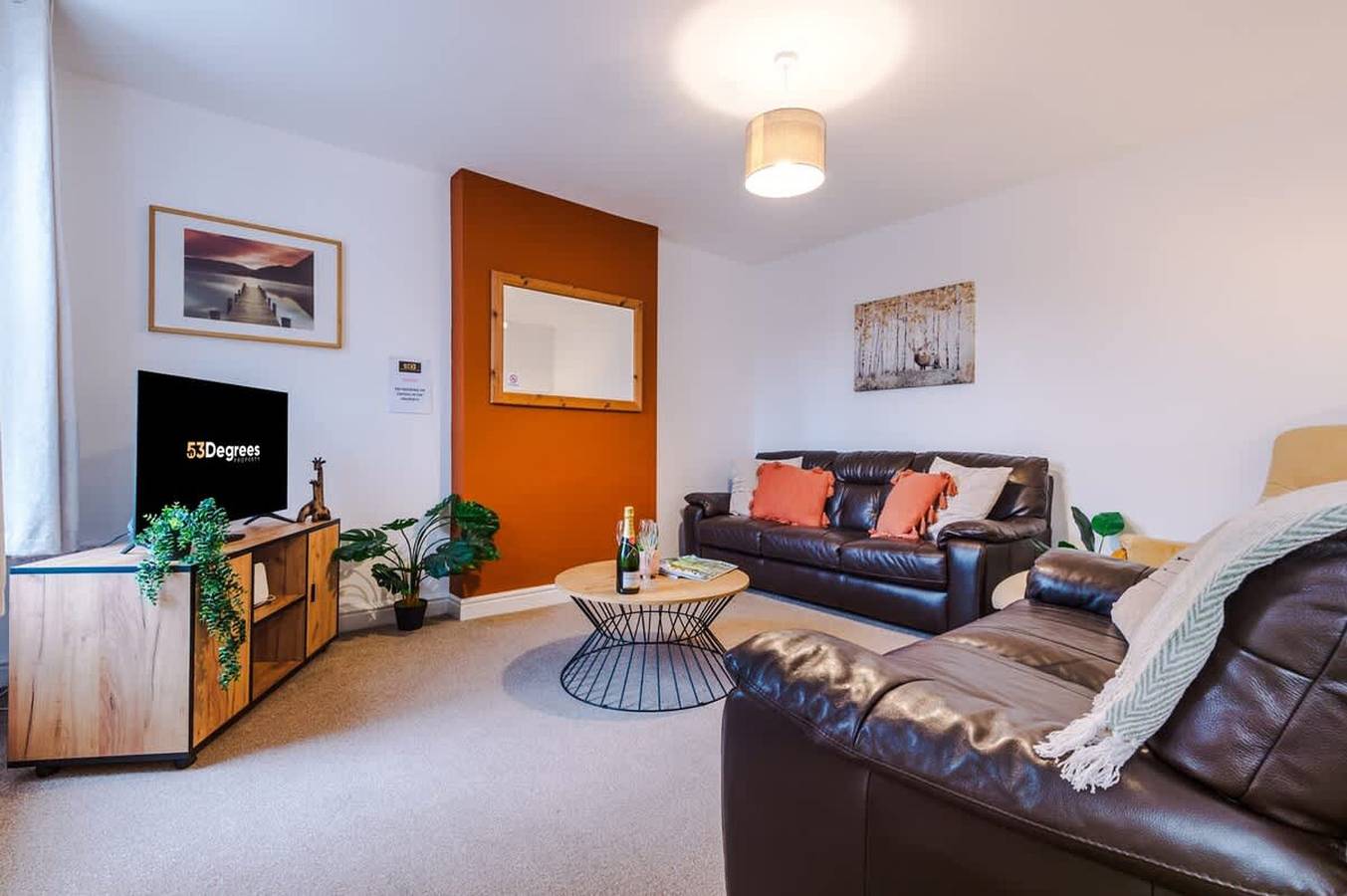 Entire apartment, Modern apartment  ideal for business  sleeps 3 in Crewe, Cheshire East