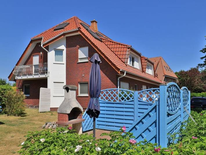 Ferienwohnung für 4 Personen, mit Balkon und Terrasse sowie Garten in Boltenhagen - 2
