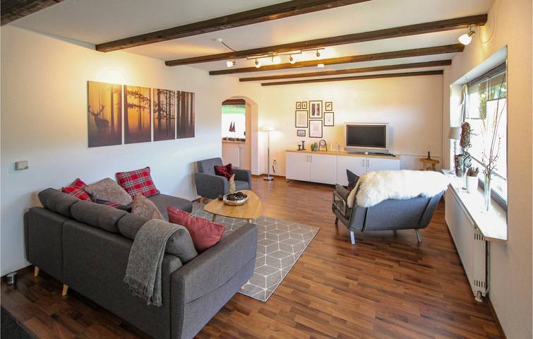 Ferienwohnung für 4 Personen, mit Terrasse und Garten in Arrach - 3