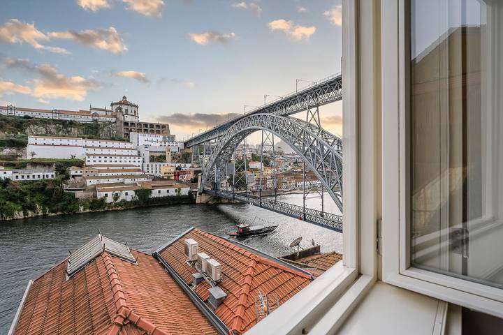 Apartamento entero, GuestReady - Confort urbano con vista río Duero in Sé (Porto), Distrito de Porto