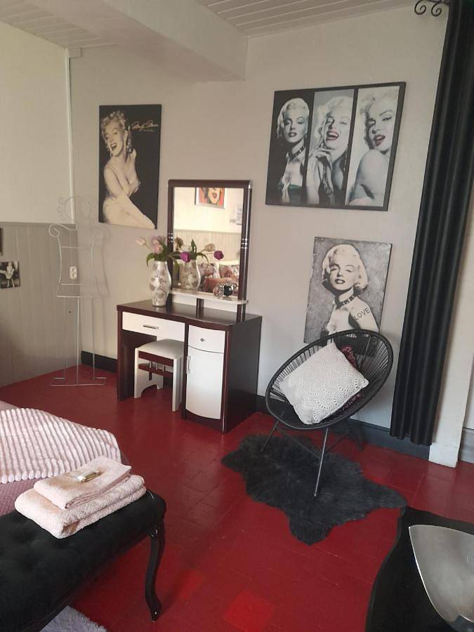 Marie-Claire la grillade in Briare, Région de Montargis