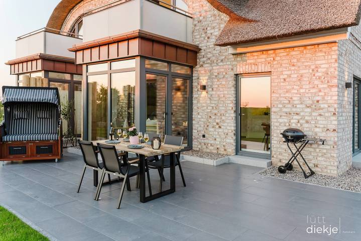 Ferienhaus für 4 Personen, mit Balkon und Terrasse sowie Garten und Sauna in Westermarkelsdorf - 2