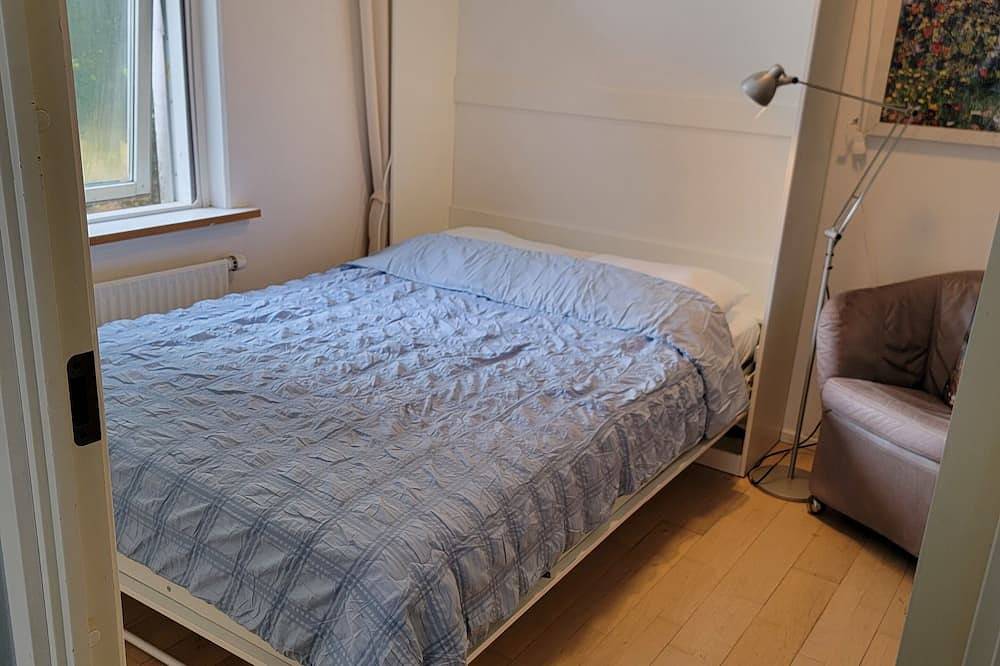 Ganze Wohnung, Copenhagen, minutes to  Beautiful Naerum forest view 1 studio, relaxing stays in Hovedstaden