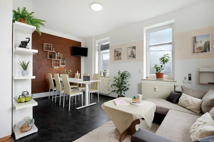 Appartement entier, Appartement 'Fewo Zum Alten Bahnhof' avec Wi-Fi in Reinsberg, Chemnitz (region)