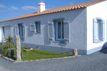 Location de vacances pour 4 personnes, avec terrasse et jardin à La Guérinière