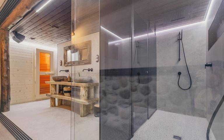 Casa rural para 12 personas, con Jacuzzi y Terraza además de Jardín y Piscina en El Viso de San Juan - 4