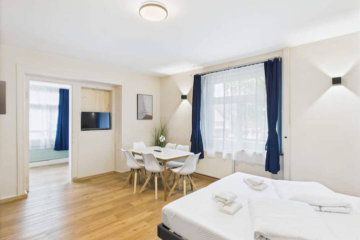 Ferienwohnung für 6 Personen, mit Pool - 1