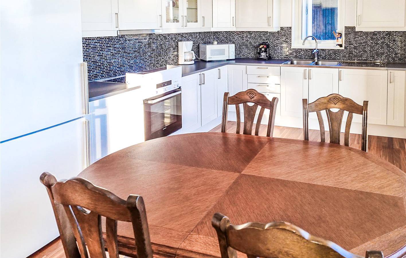 Hus för 8 Personer med trädgård in Öland