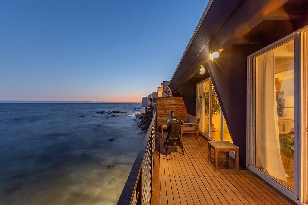 Casa Penelope by Oraklus in Malibu, Los Angeles County