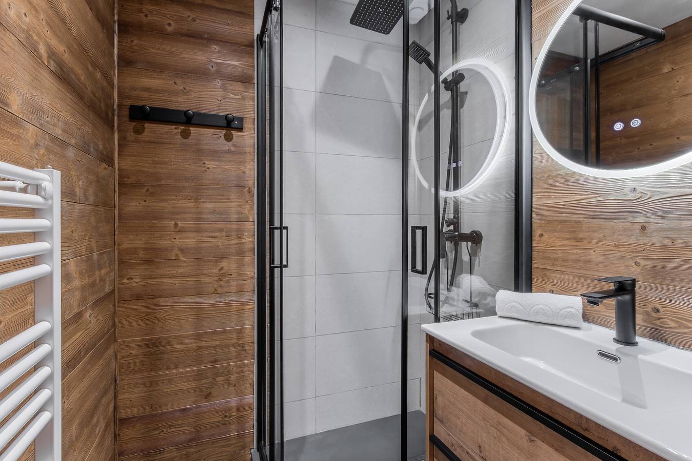 Studio entier, Le Cocon du Prarion – Ski, vue & jardin in Les Houches, Massif du Mont-Blanc