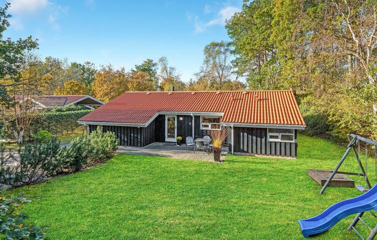 Ferienhaus für 8 Personen, mit Terrasse und Whirlpool sowie Sauna in Øster Hurup - 2