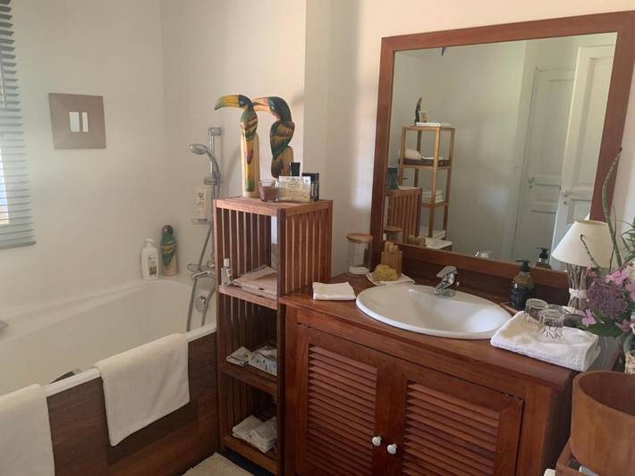 Location de vacances pour 2 personnes, avec vue et jardin à Saint-Aubin-sur-Scie - 3
