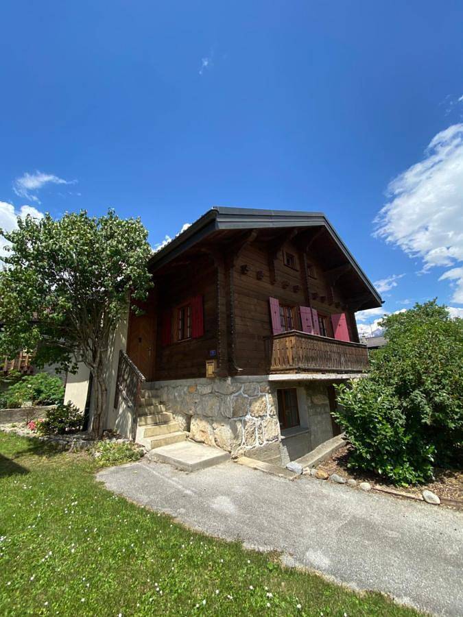 Chambre d’hôte pour 2 personnes, avec terrasse, animaux acceptés à Ayent