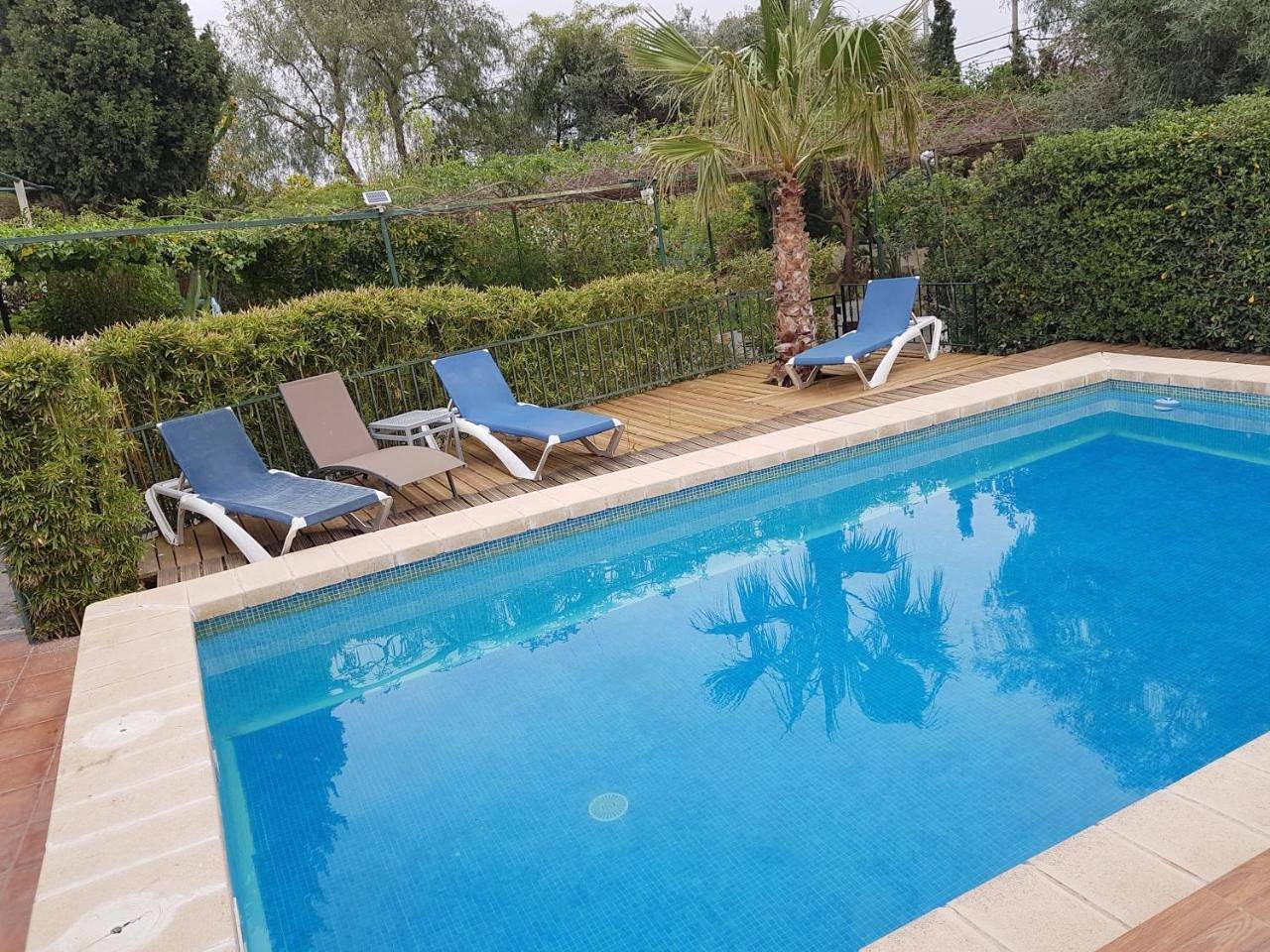Four-Bedroom House in El Barrio, Alicante
