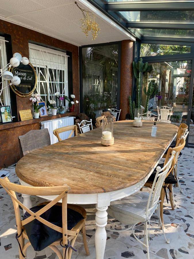 Location de vacances pour 2 personnes, avec Terrasse et Jardin ainsi que Piscine et Vue dans Golf de Chiberta - 2