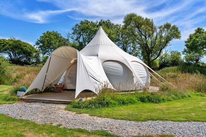 Glamping for 4 people, with Garden in Croyde