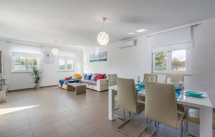 Holiday Home 'Marilu' with Balcony, Wi-Fi and Air Conditioning