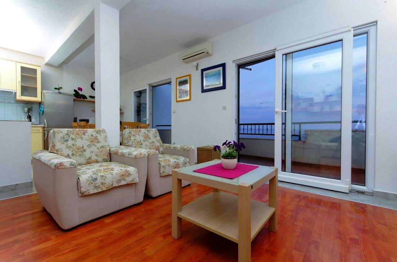 Vila Dunja in Krvavica, Makarska Riviera
