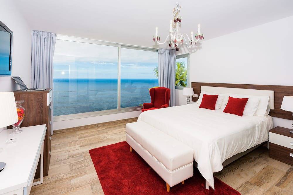 Nouvelle Villa De Luxe Avec Piscine Climatisée Au-Dessus De La Falaise, Coucher De Soleil Incroyable in Lomo Román, Santa Úrsula
