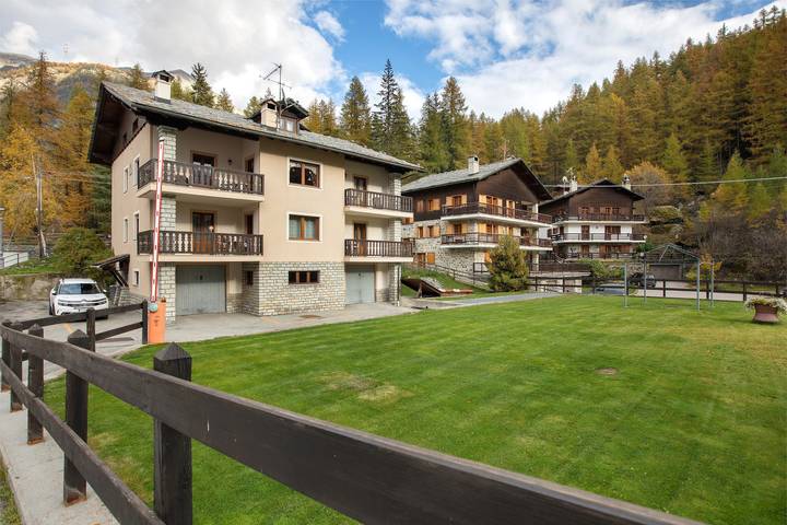 Vakantiewoning voor 5 personen, met Balkon en Tuin in Valle d'Aosta