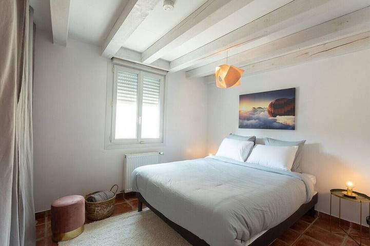 Location de vacances pour 10 personnes, avec jardin ainsi que piscine et terrasse à Romorantin-Lanthenay - 4