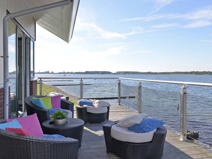 Ferienwohnung für 12 Personen, mit Terrasse und Sauna in Kamperland