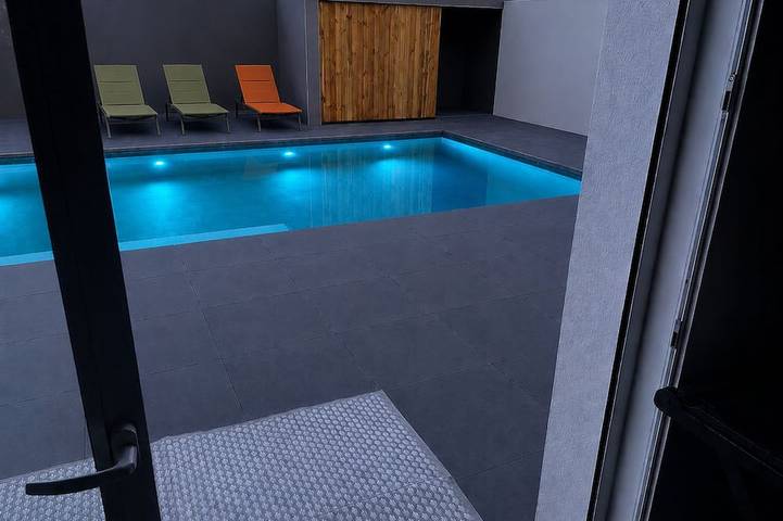 Location de vacances pour 18 personnes, avec Jacuzzi et Jardin dans L'Hôpital (Quessoy)
