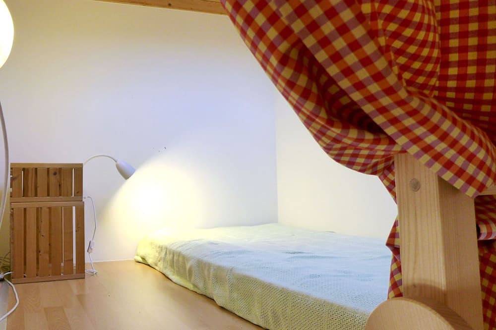 Ganze Wohnung, Gemütliche Wohnung für 3 Gäste mit  W-Lan, Balkon und Panoramablick in Kandersteg, Frutigen - Lenk - Adelboden