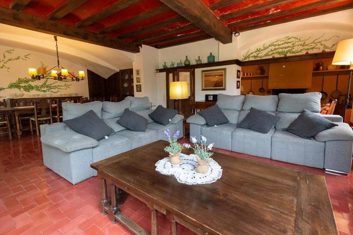 Casa rural para 16 personas, con Balcón y Terraza además de Jardín y Piscina en Senmanat - 4