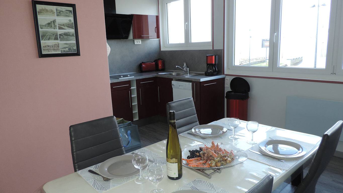 Appartement entier, Esplanade Front de Mer 109 in Le Tréport, Région de Dieppe