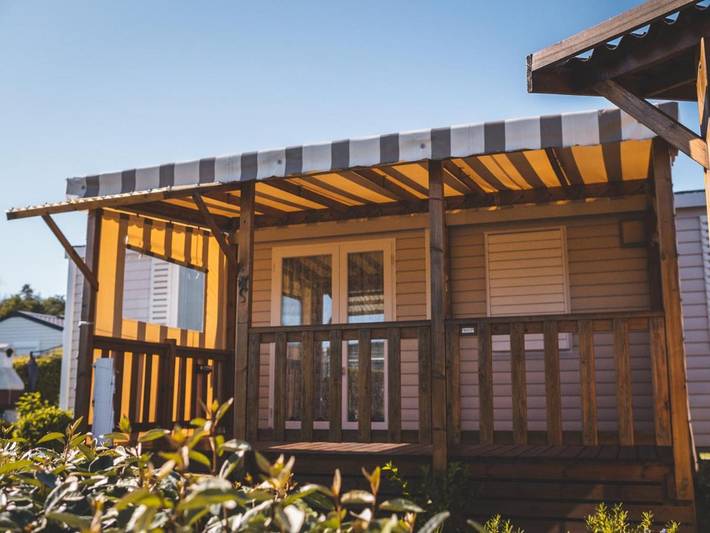 Camping pour 2 personnes, avec sauna et piscine ainsi que bassin pour enfant et terrasse dans le Nord-Pas-de-Calais - 2