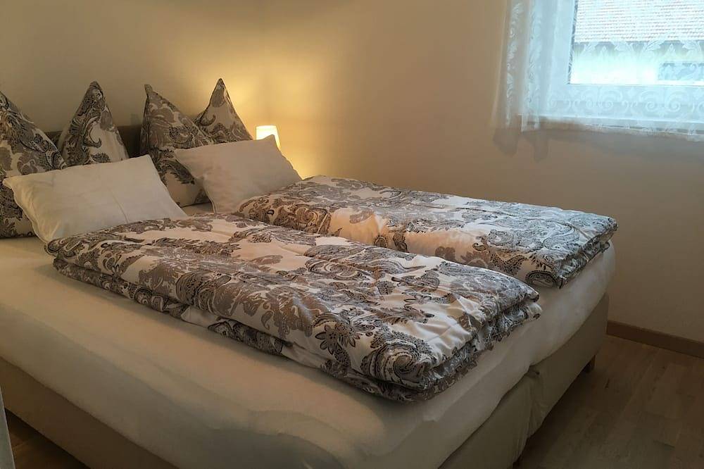 Ganze Wohnung, Apartment mit großer Terrasse in Traunviertel