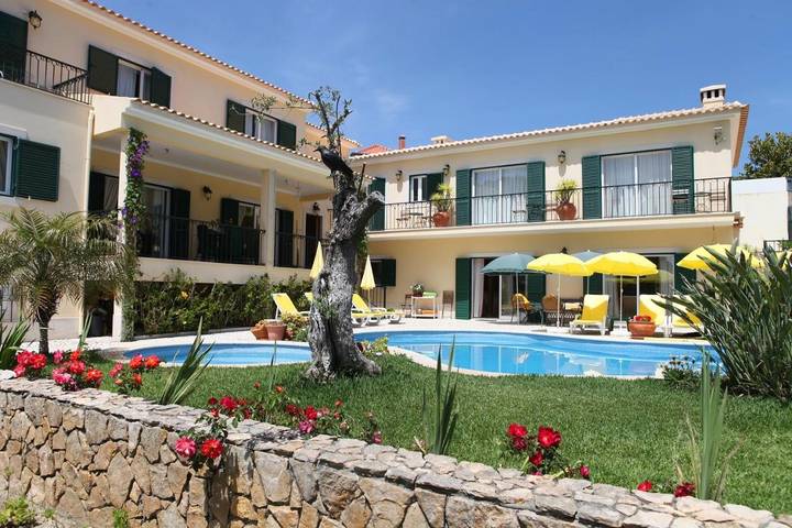 Bed and breakfast para 2 pessoas, com piscina infantil e piscina e ainda jardim - 1