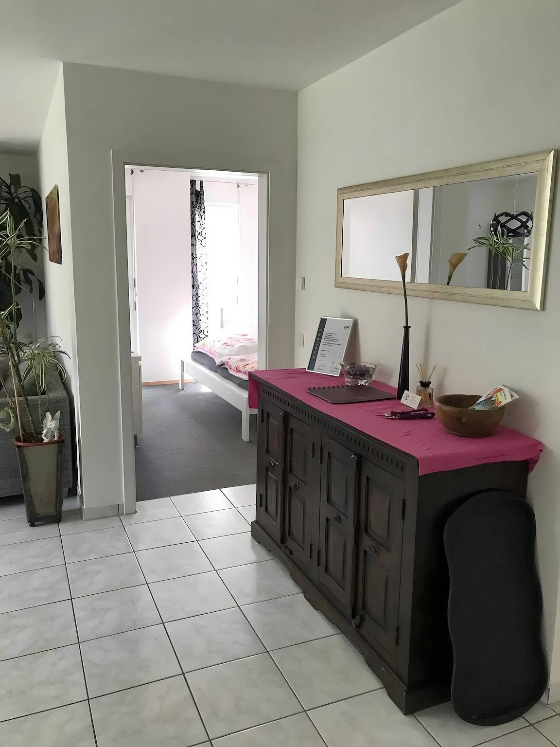 Appartement entier, Appartement 'Annabelle' avec terrasse privée et Wi-Fi in Bodman-Ludwigshafen, Obersee (Bodensee)