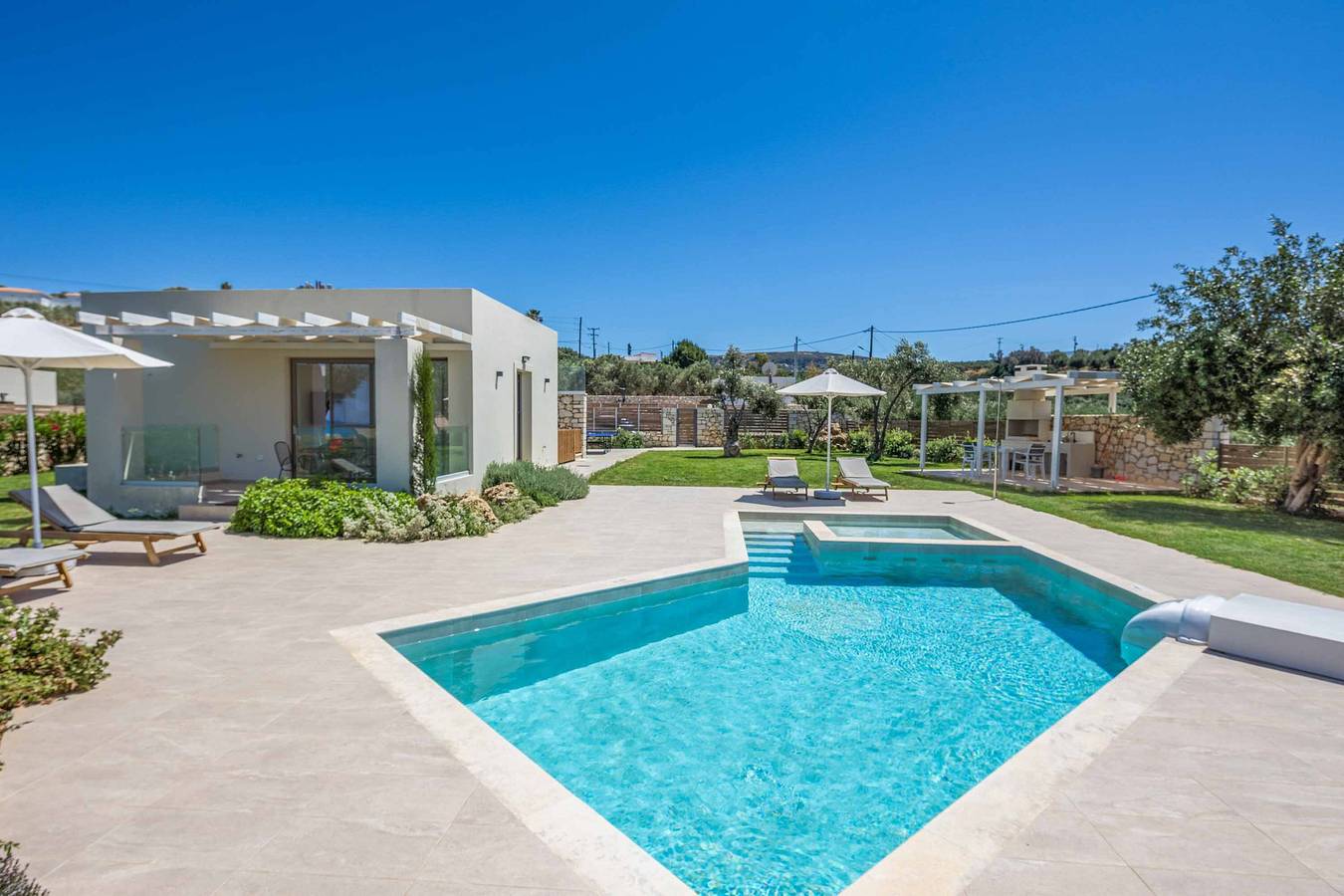 Villa für 4 Personen mit Terrasse in Rethymno und Umgebung