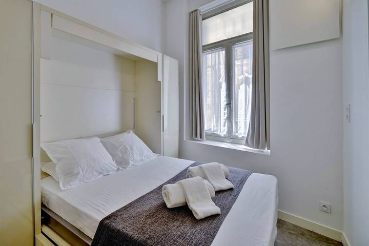 Apartamento entero, Apartamento de vacaciones para 2 personas con terraza in Burdeos, Región de Burdeos